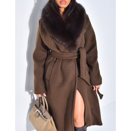 Manteau long en feutrine à col en fausse fourrure