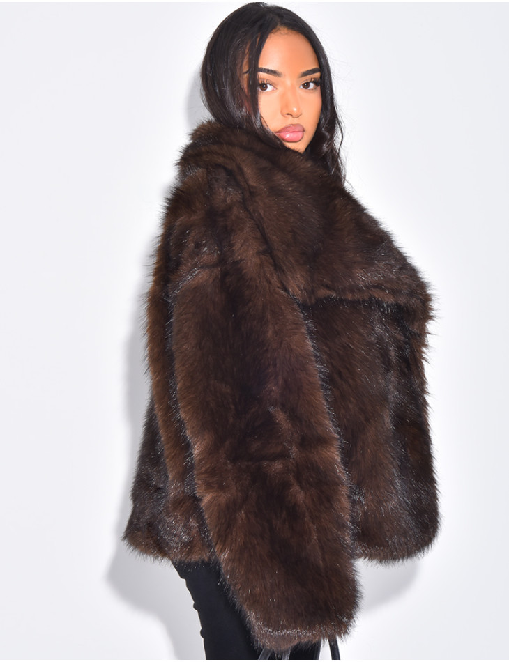 Short jacket in warm brown faux fur
