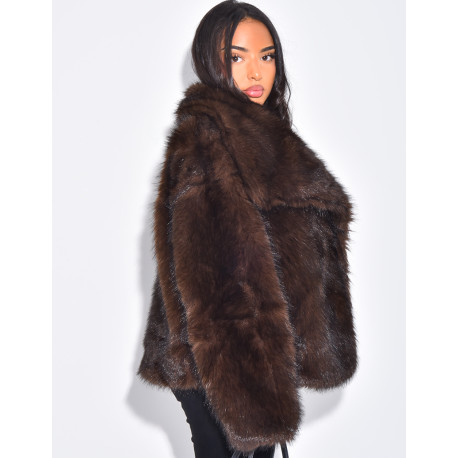 Short jacket in warm brown faux fur