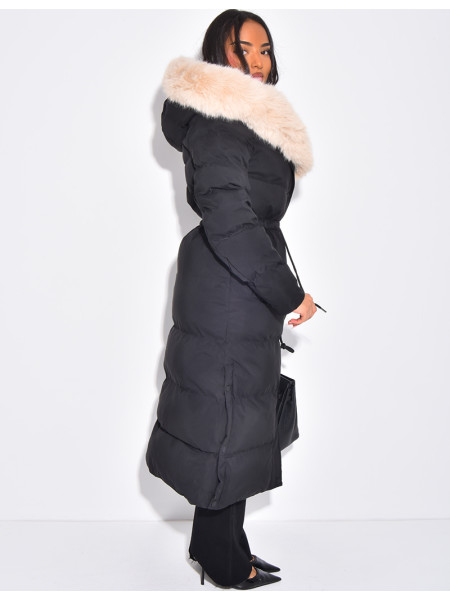 Doudoune longue à capuche fourrée