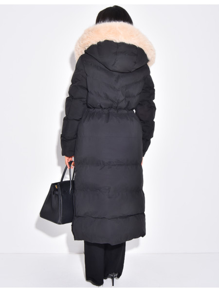 Doudoune longue à capuche fourrée