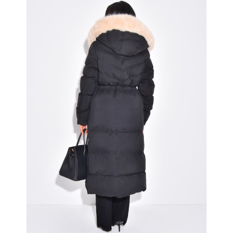Doudoune longue à capuche fourrée