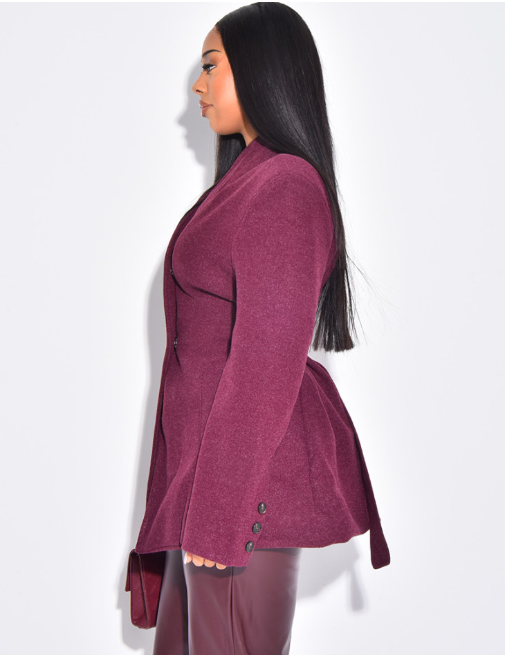 Manteau cintrée effet cache coeur à serrer dans le dos