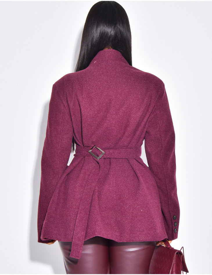 Manteau cintrée effet cache coeur à serrer dans le dos