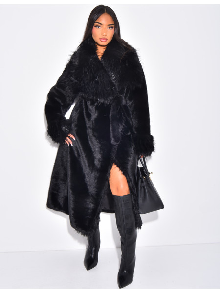 Manteau long en fausse fourrure à col rabattu
