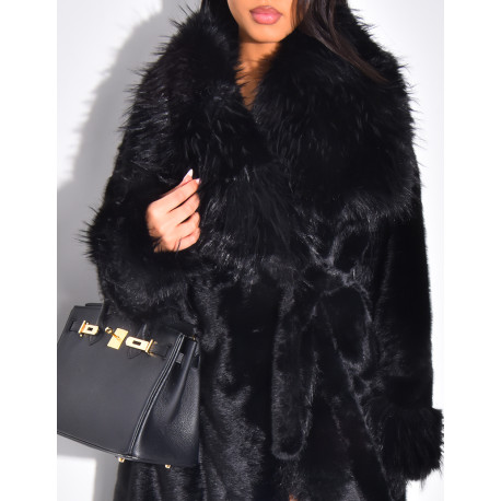 Manteau long en fausse fourrure à col rabattu