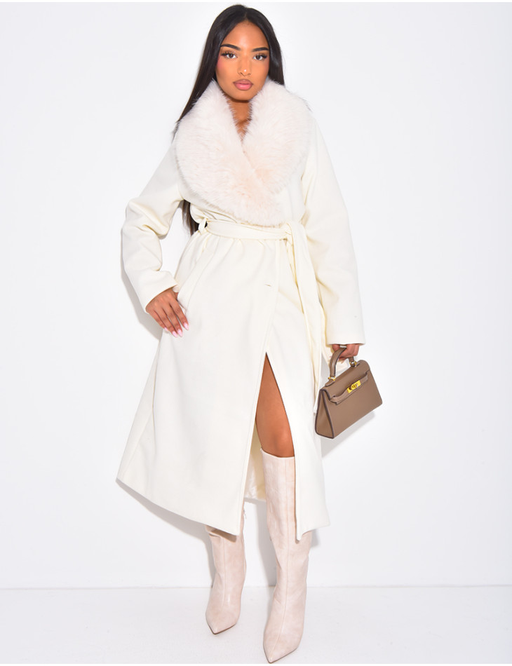Manteau long et texturé en feutrine à col en fourrure