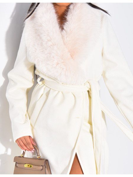 Manteau long et texturé en feutrine à col en fourrure