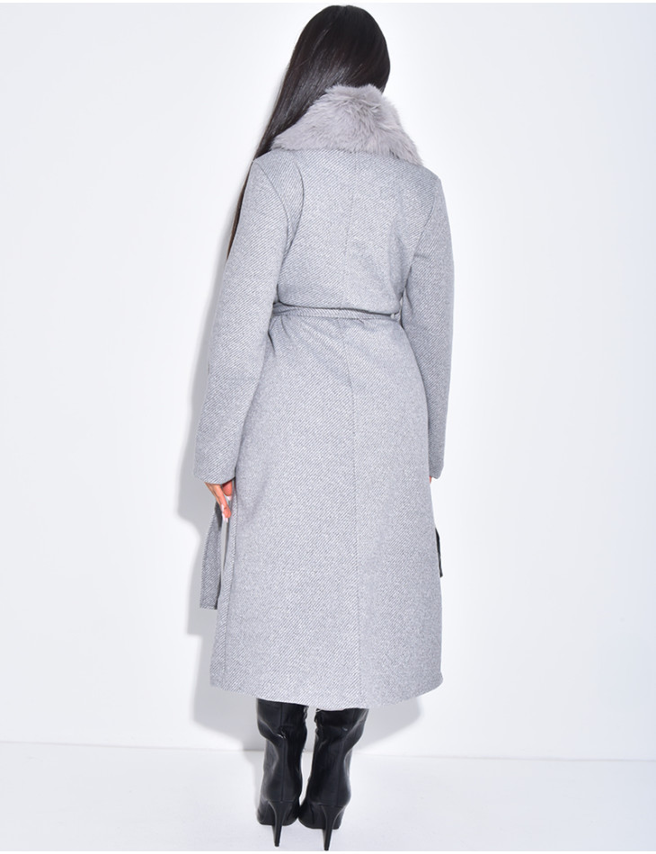 Manteau long et texturé en feutrine à col en fourrure