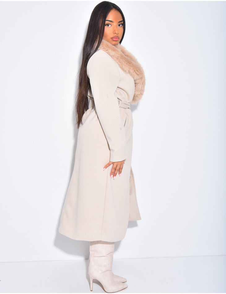 Manteau long et texturé en feutrine à col en fourrure