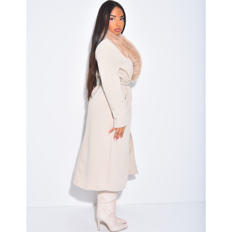 Manteau long et texturé en feutrine à col en fourrure