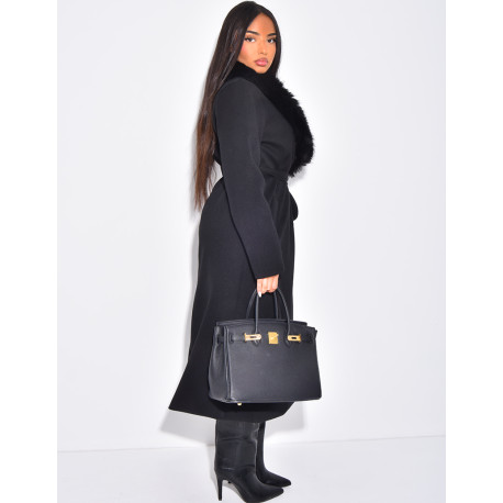 Manteau long et texturé en feutrine à col en fourrure