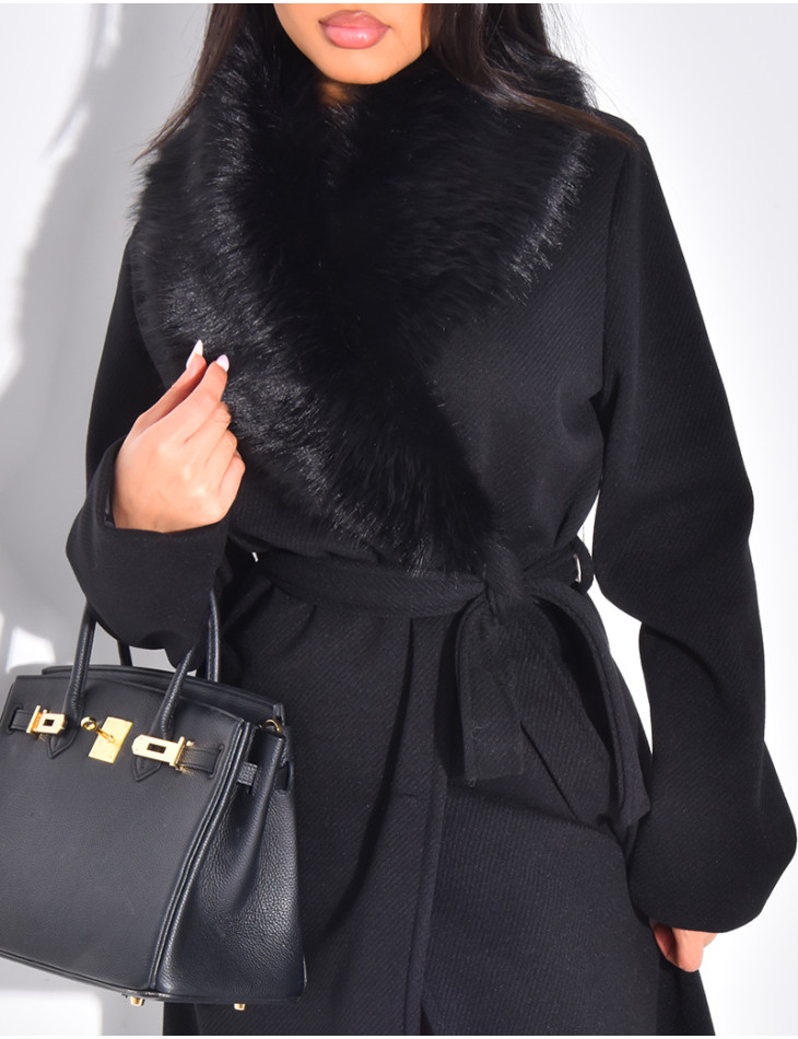 Manteau long et texturé en feutrine à col en fourrure