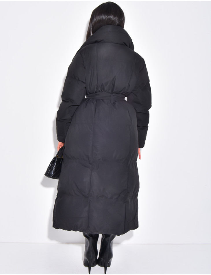 Long quilted down jacket with tie fastening