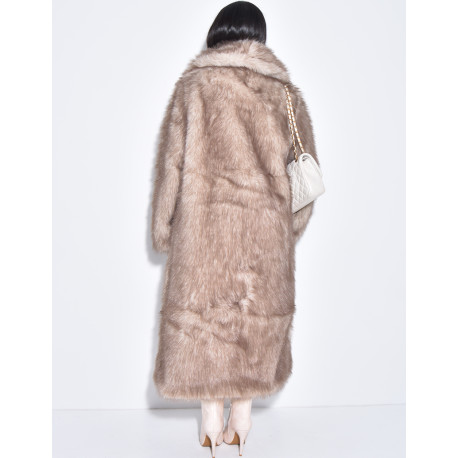 Manteau oversize à fourrure premium