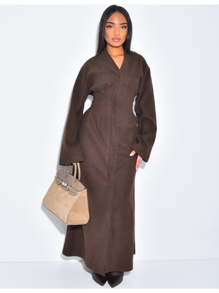 Langer, dicker Mantel aus Filz mit tailliertem Schnitt