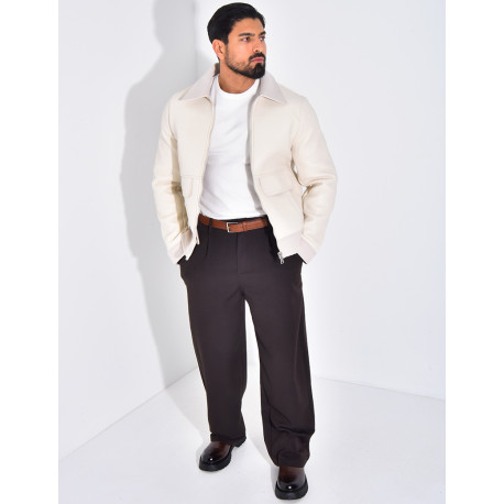 Veste en similicuir aux extrémitées contrastantes