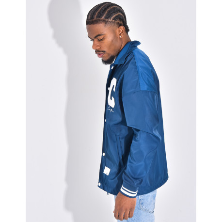 Thin jacket with letter C