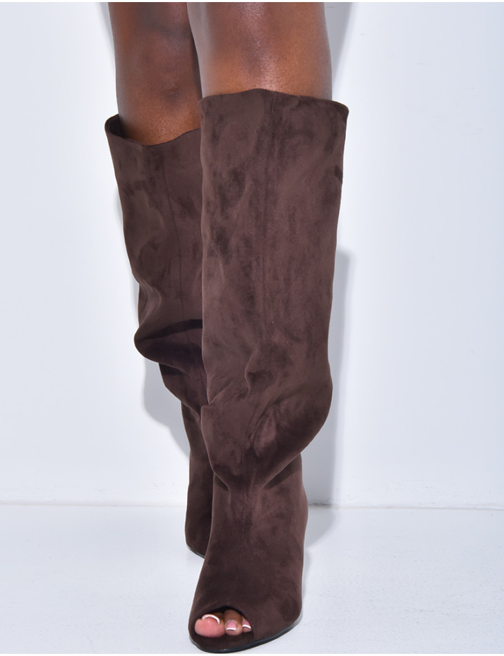 Bottes en suédine bouffantes à bouts ouverts