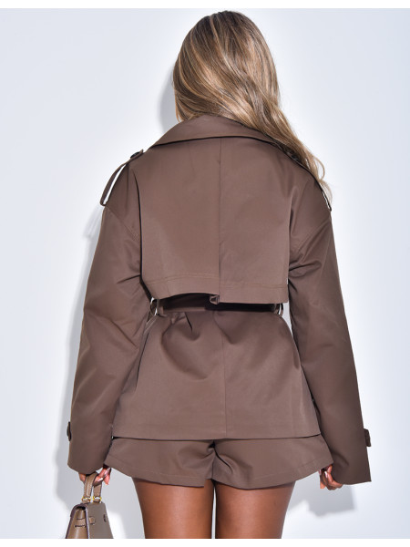 Ensemble short de tailleur et trench avec ceinture