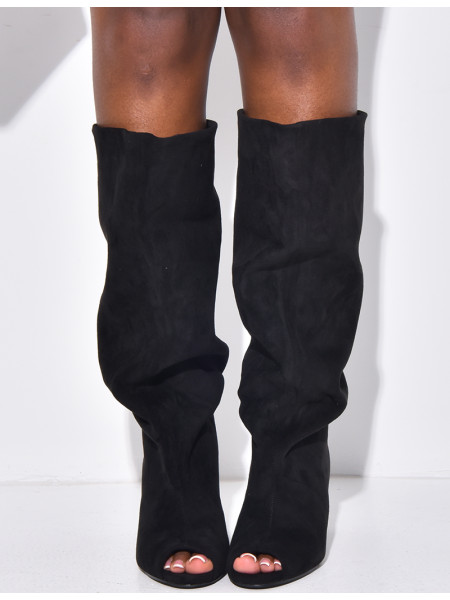 Bottes en suédine bouffantes à bouts ouverts