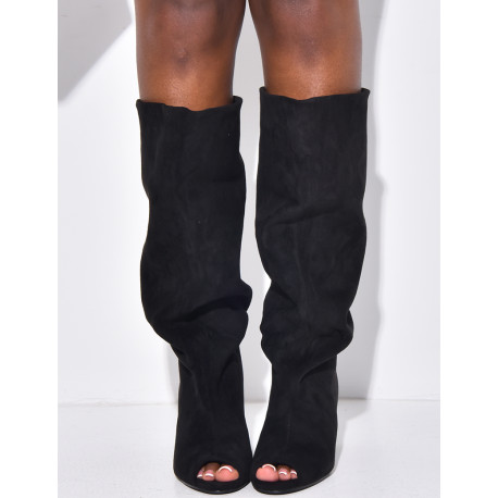 Bottes en suédine bouffantes à bouts ouverts
