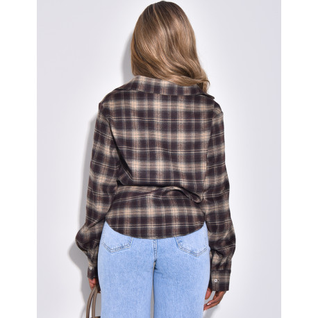 Chemise cintré à carreaux effet croisé sur l'avant