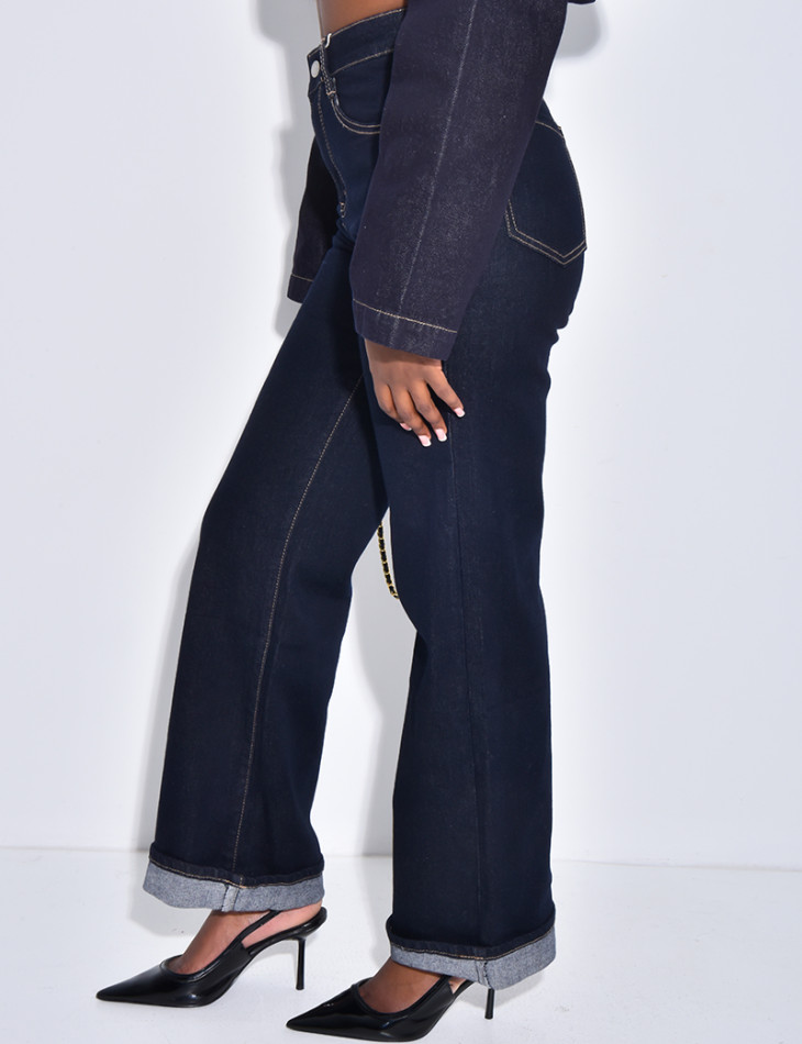 Jeans coupe droite bleu foncé à revers aux chevilles
