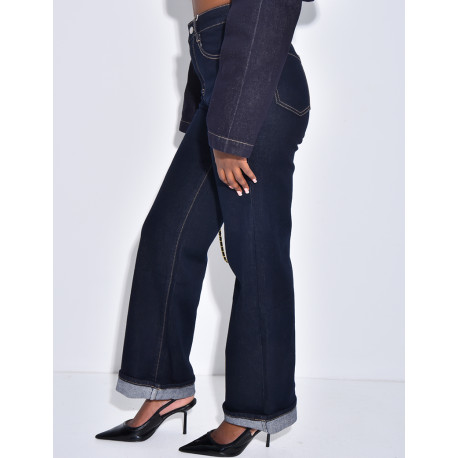 Jeans coupe droite bleu foncé à revers aux chevilles