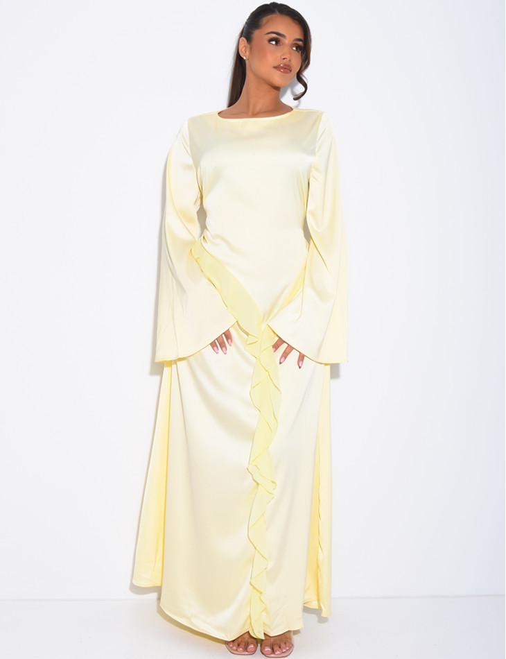 Longue robe en satin premium à nouer à la taille