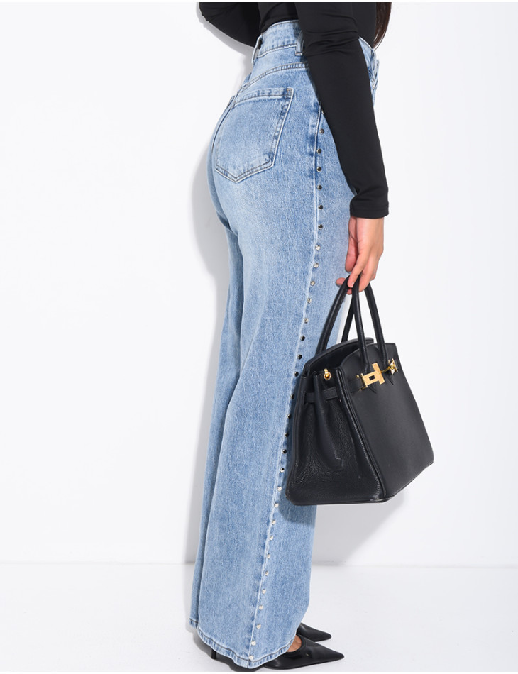 Jeans coupe droite à clous