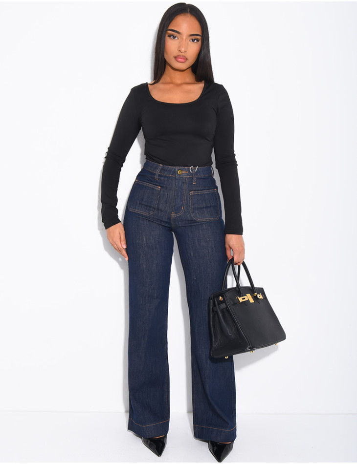 Jeans brut à surpiqures sur les poches