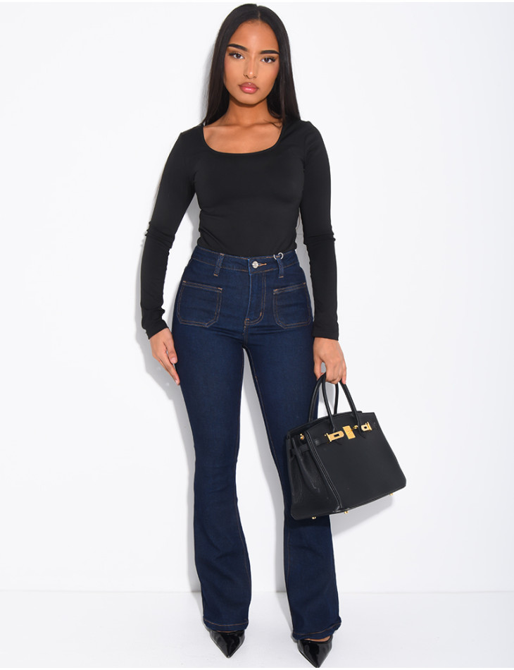 jeans flare stretch à poches sur l'avant
