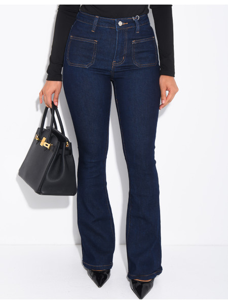 jeans flare stretch à poches sur l'avant