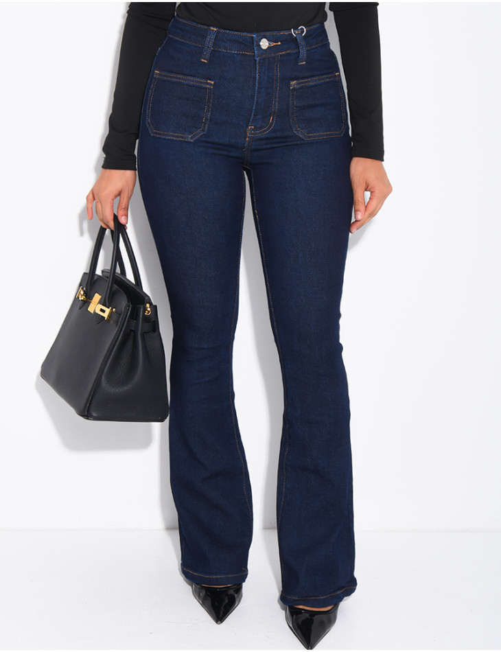 jeans flare stretch à poches sur l'avant