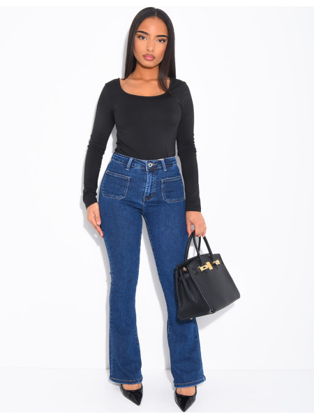 jeans flare stretch à poches sur l'avant