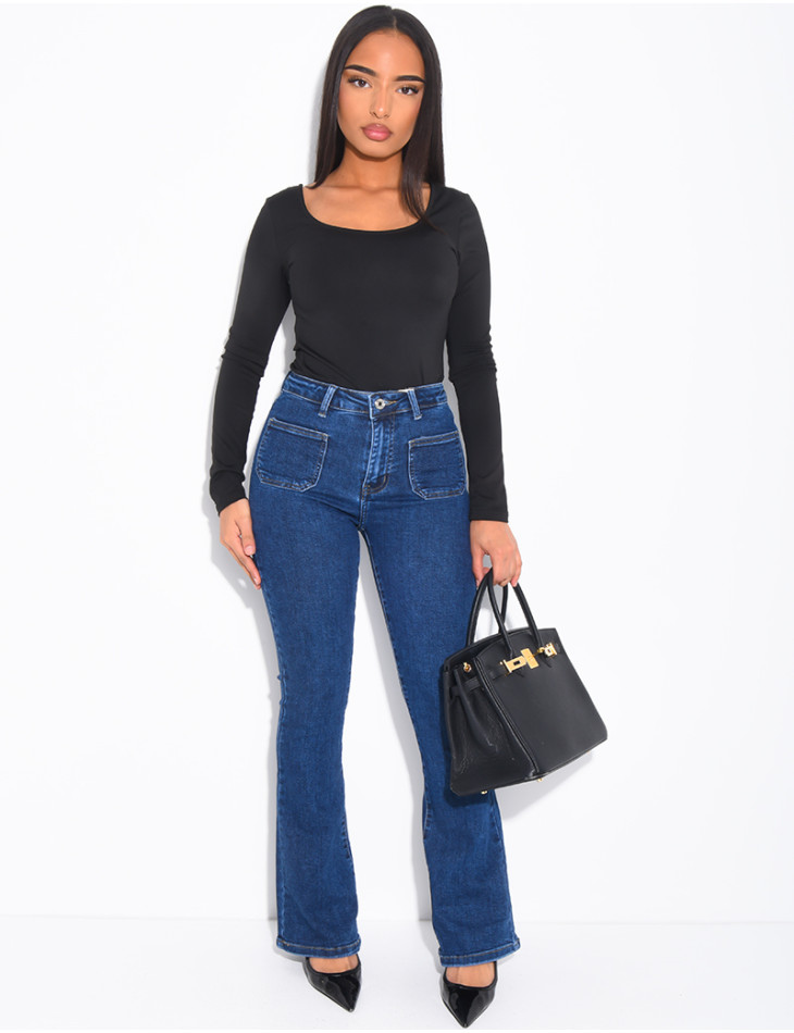 jeans flare stretch à poches sur l'avant