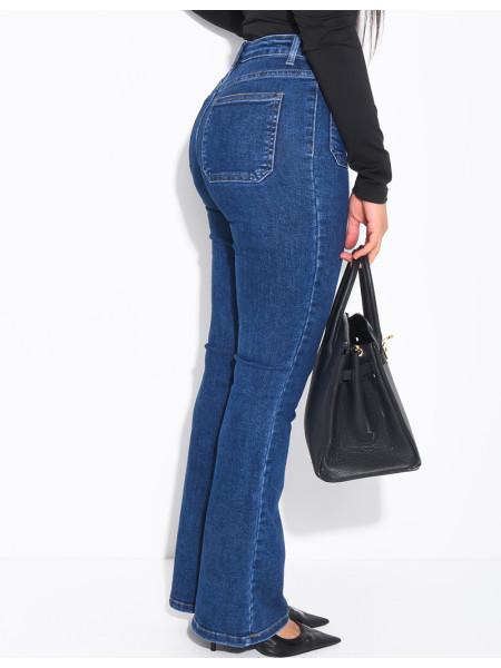 jeans flare stretch à poches sur l'avant