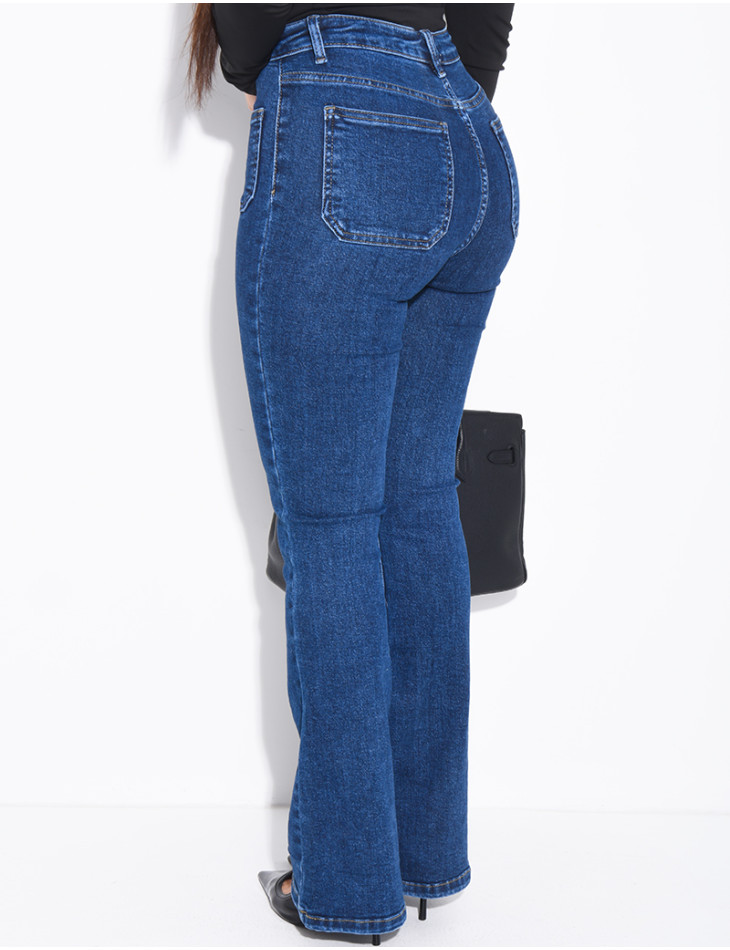 jeans flare stretch à poches sur l'avant