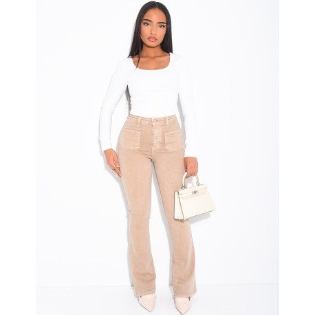 jeans flare stretch à poches sur l'avant