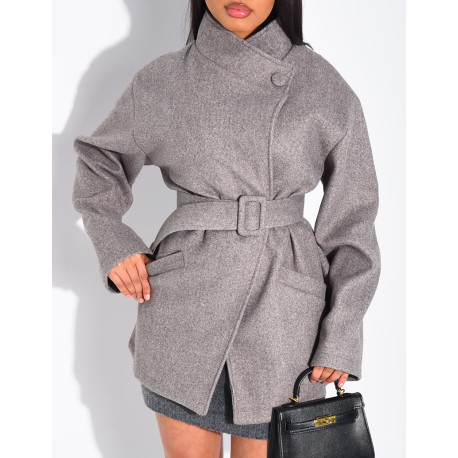 Mid-length felt coat with belt