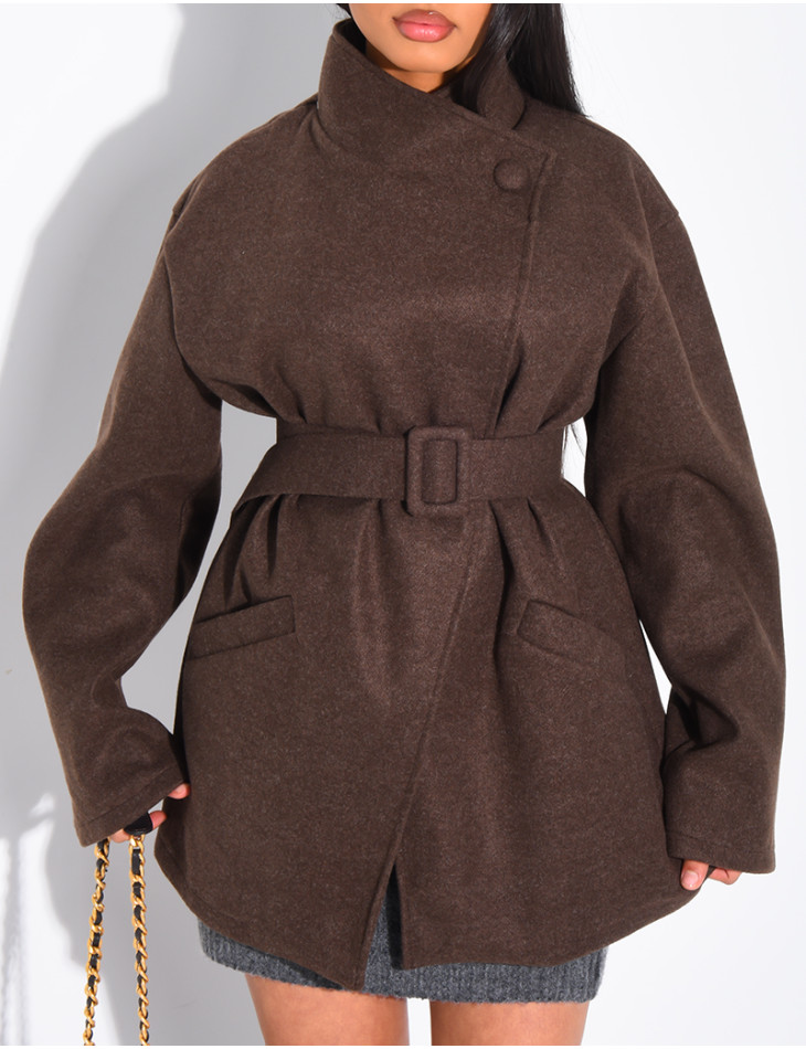 Manteau mi-long en feutrine avec ceinture