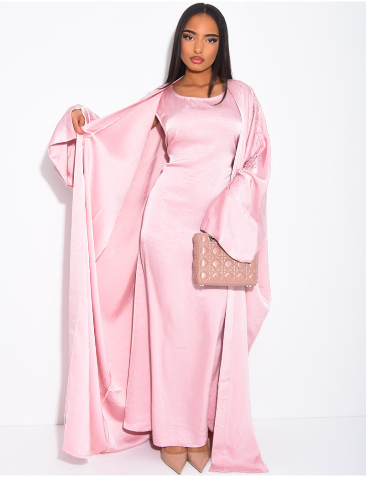 Set aus Kleid und Premium-Kimono mit Strasssteinen an den Ärmeln.