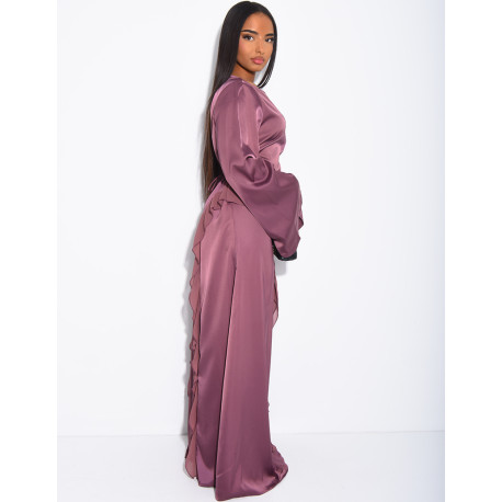 Longue robe en satin premium à nouer à la taille