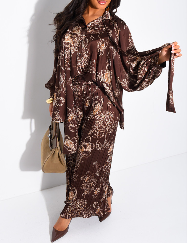 Set aus bedrucktem Satin mit Bindhemd und passender Hose