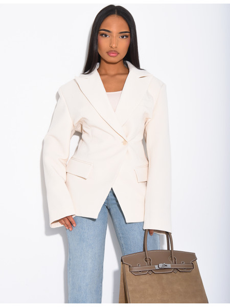 Premium blazer with fitted waist