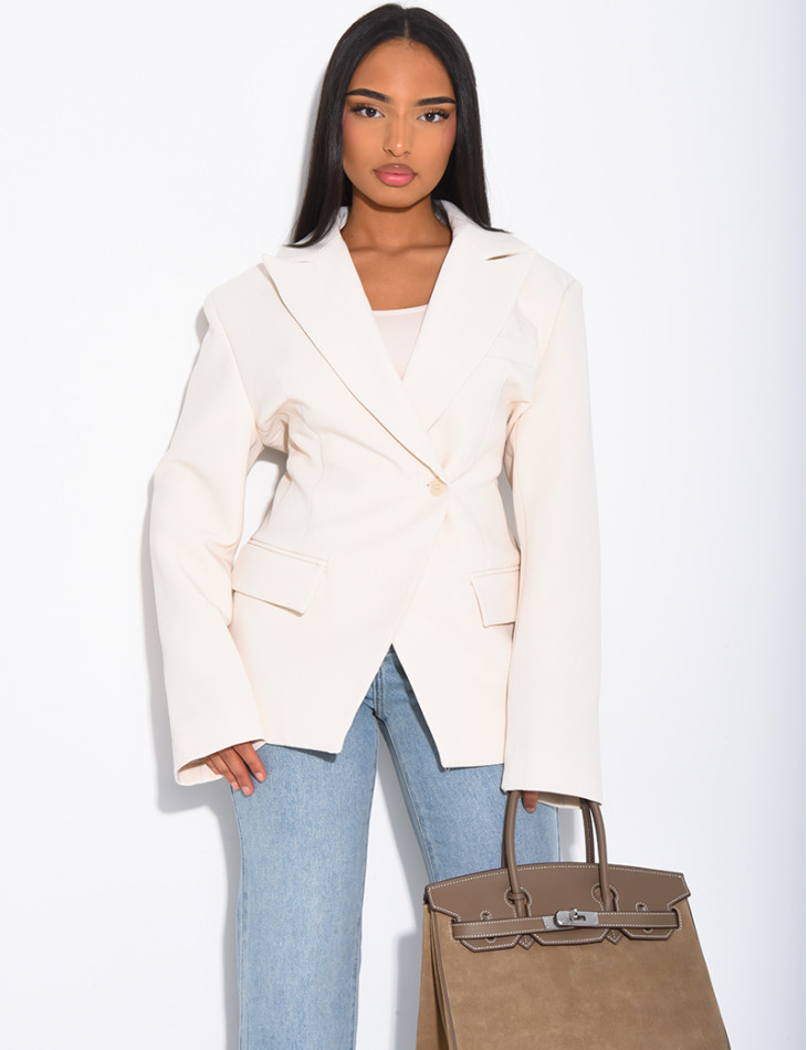 Premium blazer with fitted waist