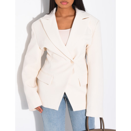 Premium blazer with fitted waist