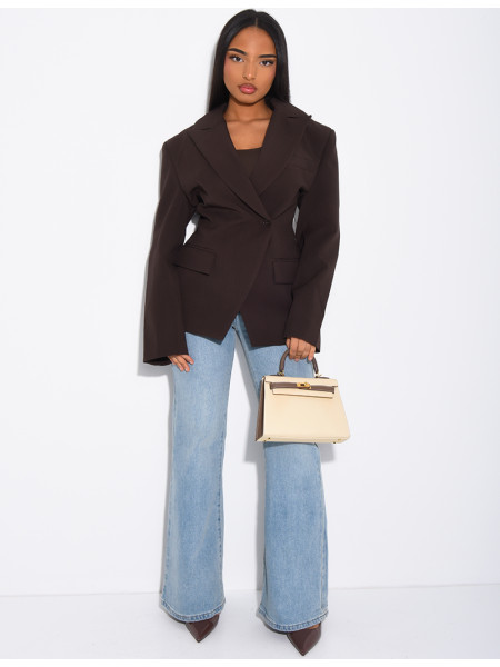 Premium blazer with fitted waist