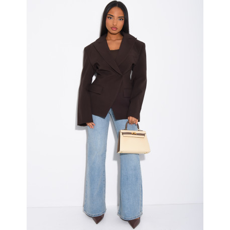 Premium blazer with fitted waist